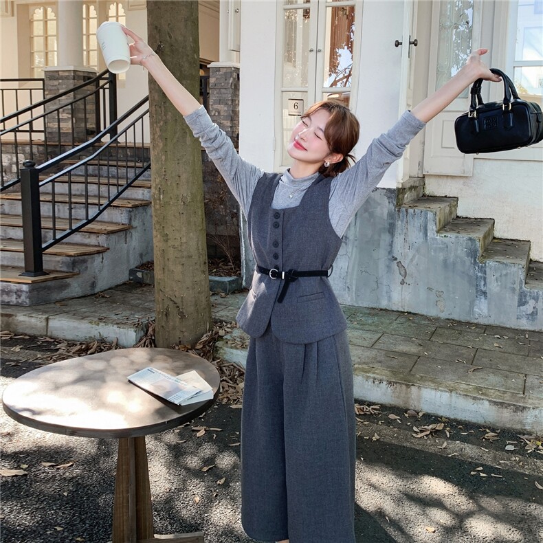 学院风灰色马甲套装女2025秋季新款巨好看减龄打底衫休闲裤三件套,女装套装/套裙,2C253