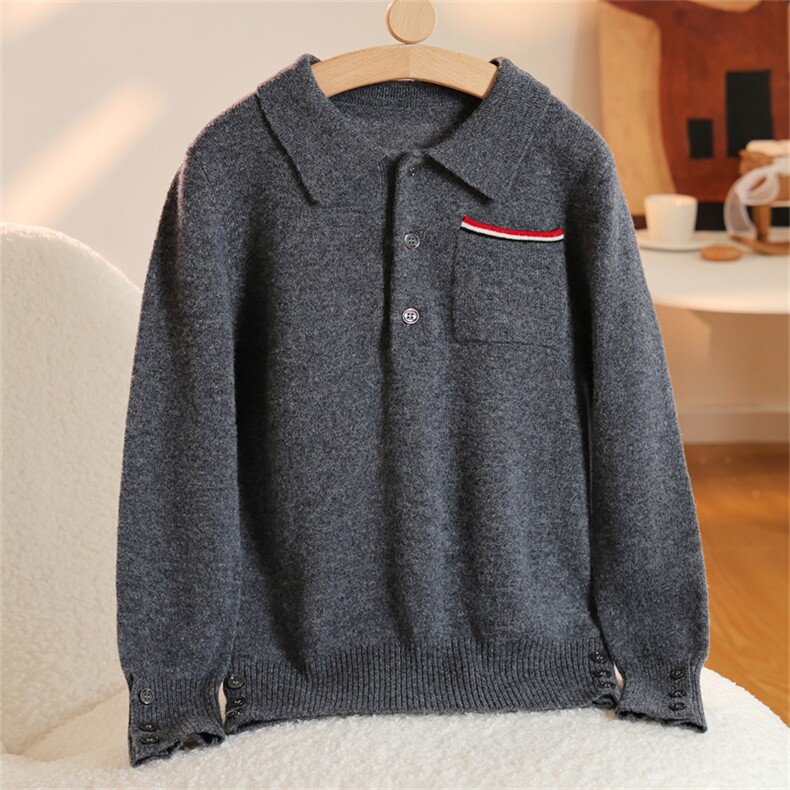 2025年秋季多扣polo领提花童装开衫，童装儿童羊毛衫，群鹿羊绒
