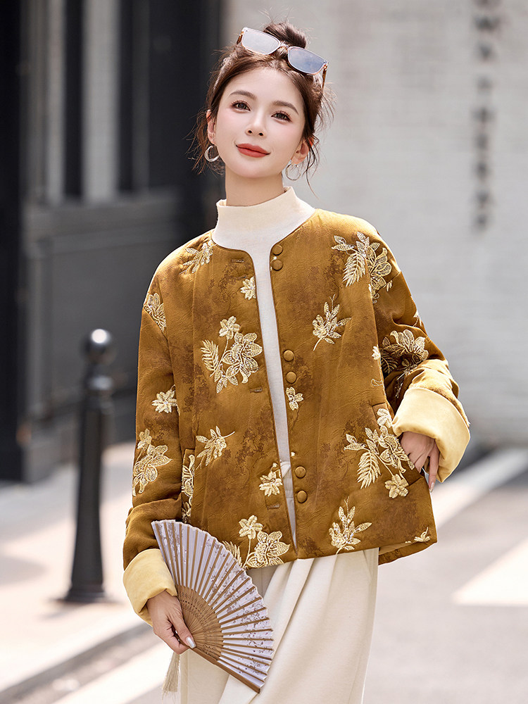 主推现货2025年冬装新款新品女装复古风休闲宝藏棉衣,女装棉衣/棉服,尚娜萱