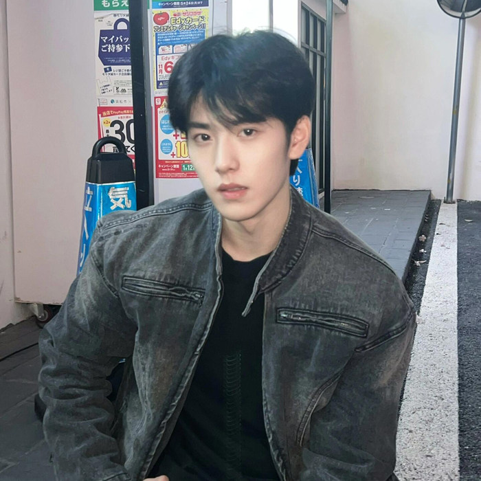 2025年美式复古做旧水洗牛仔外套新款立领ZY2312-P83,男装工装外套,星座1109-4