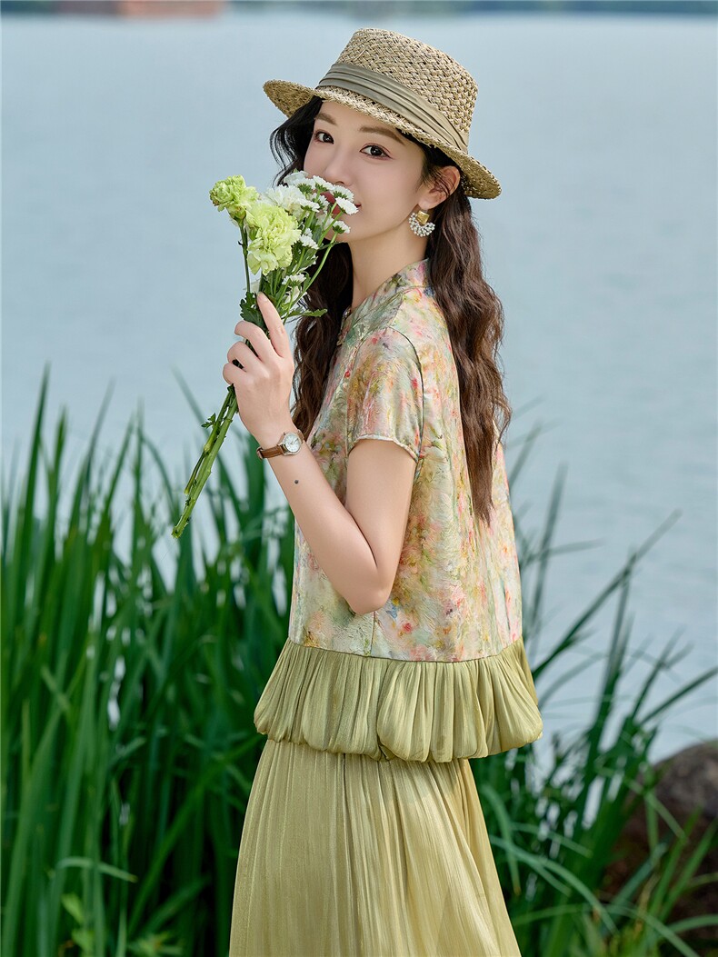 2026年夏季新款新中式印花套装女时尚小个子显瘦流光裤两件套,女装套装/套裙,众宇琦