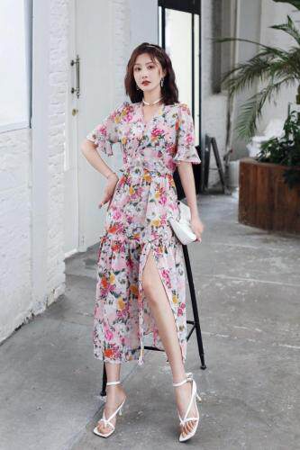 碎花雪纺连衣裙，女装连衣裙，咔蒂妮