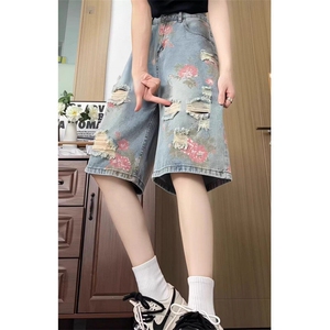 美式玫瑰印花破洞牛仔短裤潮牌男女款夏季cleanfit宽松直筒五分裤图片