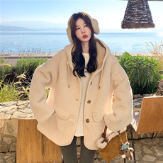 2C085-Q127P220K328新款主推连帽中长款羊羔毛外套，女装短外套，2C085