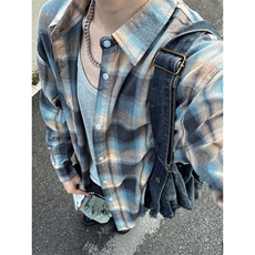 蓝色