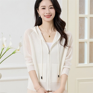 减龄宽松天丝亚麻开衫女短外套透气防晒小衫2025春夏新款连帽拉链图片