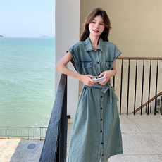 港风复古休闲牛仔连衣裙女2025夏季新款高级感显瘦长款直筒衬衫裙，女装连衣裙，维壹