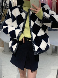 菱格服图片