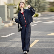 2025年秋季新款时尚休闲三件套，女装套装/套裙，红依一坊