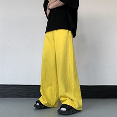 黄色