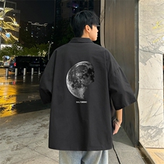 黑色