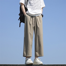 卡其色