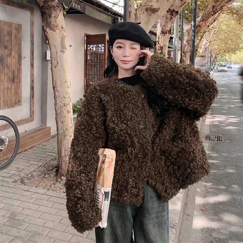 皮毛一体羊羔毛外套女2C317A-8828-P205-K289,女装短外套,2C317A