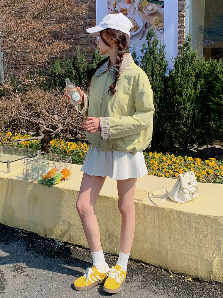 现货韩版时尚假两件短外套女洋气春秋季新款小个子显瘦工装夹克,女装短外套,韩蔻秀