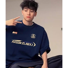 藏青色