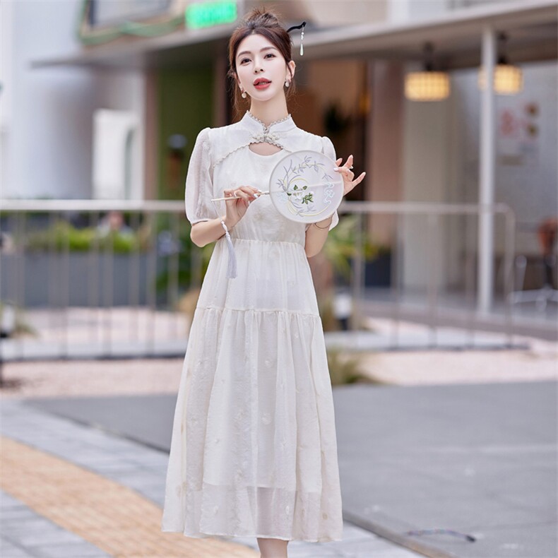 2024年夏季新款新中式盘扣女装连衣裙时尚高级感裙新中式,女装连衣裙,铭街依杨