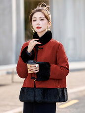 【90白鸭绒】新中式短款羽绒服冬装喜庆新年红本命年貂毛拼接外套，女装羽绒服，衣之秀