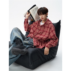 红色