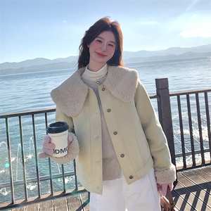 白鸭绒羽绒服内胆羊羔毛外套女秋冬2025新款娃娃领爆款皮毛一体图片