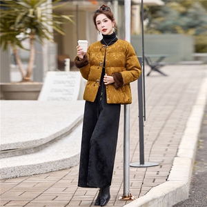 现货2025年冬装新款白鸭绒羽绒服中式提花套装休闲裤加绒阔腿裤女图片