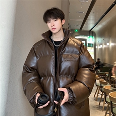 咖啡色