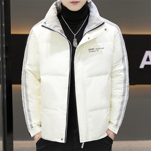 新款 防水面料鲨鱼皮立领高级感外套短款羽绒服外套男现货足图片