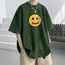 墨绿色