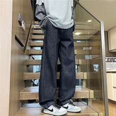 蓝色