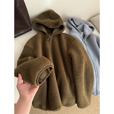 羊羔毛连帽外套130-GS06-P65成分100聚酯纤维，女装短外套，星座1302