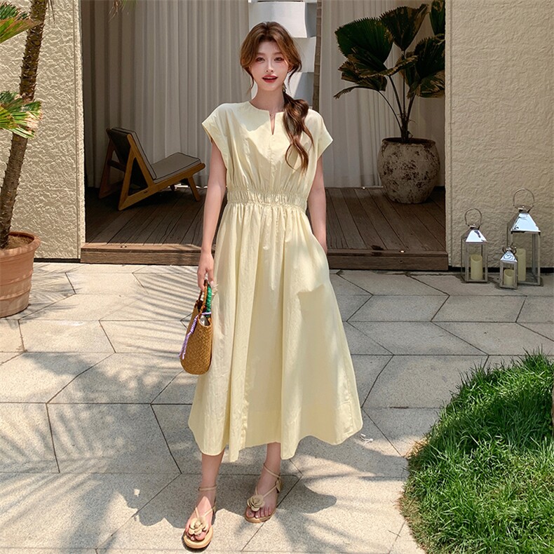 飞飞袖V领收腰连衣裙女高级感2025夏装新款欧货女装时尚A字裙潮,女装连衣裙,2C125