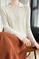 鄂尔多斯市春秋新款翻领100羊毛针织开衫外套女时尚薄外搭毛衣，女装羊毛衫，朝辰羊绒