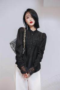 大，口袋蕾丝上衣，女装，哥卓