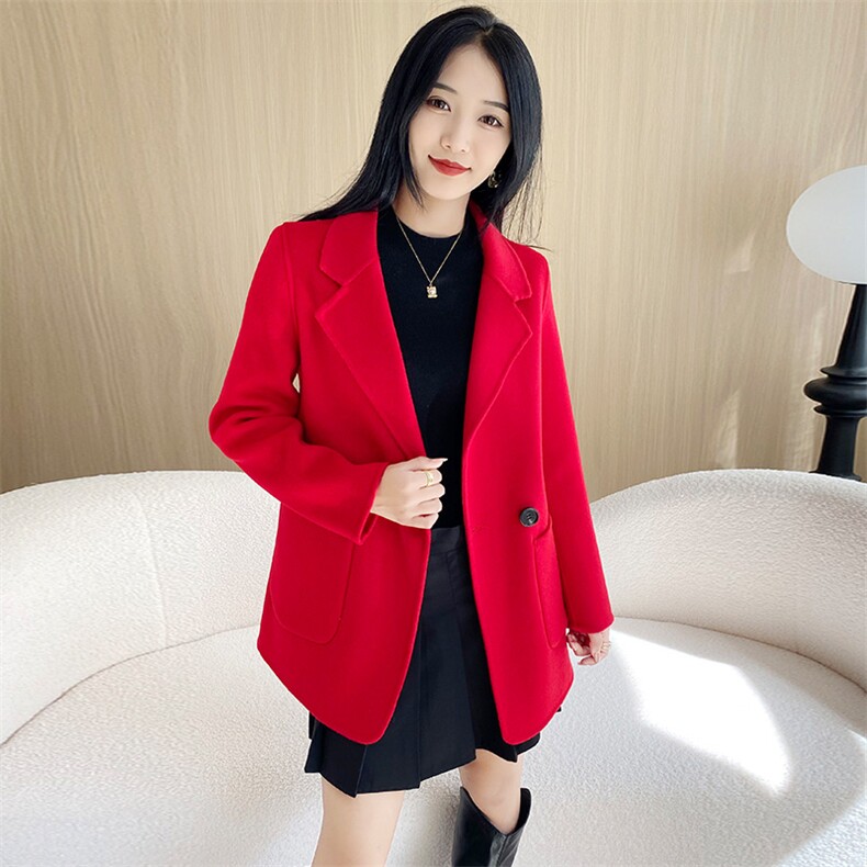 秋冬季羊毛时尚休闲经典V领两排一扣带兜中款大衣,女装双面呢大衣,温贝尔羊绒大衣
