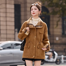 现货皮毛一体外套女冬季新款时尚双面穿温暖中长款上衣，女装短外套，英标秀（1C119）