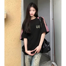 抖音得物品质二开240克宽松纯棉美式潮牌印花三条杠中性风短袖T恤，男装T恤，电商A486