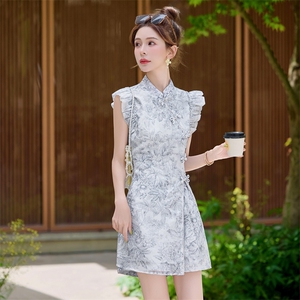 夏季新款2025重工镶钻盘扣印花套装女气质洋气优雅两件套套裤图片