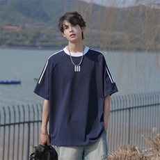 藏青色