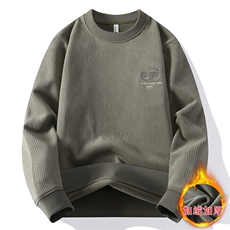 豆绿色