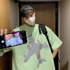 2024新款港风大码情侣装男士T恤宽松飞机印花上衣A071-5521-P28，男装T恤，电商A071