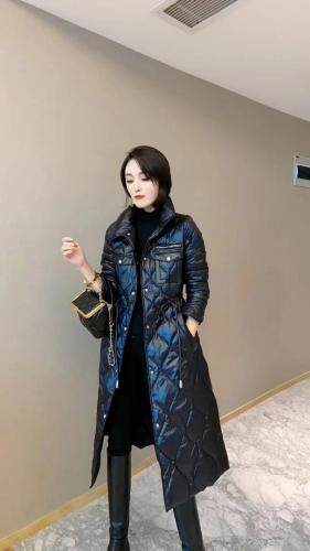 羽绒服，90绒真皮口袋，女装羽绒服，风姿秀衣