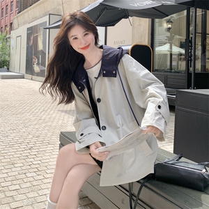 撞色连帽休闲显瘦风衣外套女2025春秋季新款韩版宽松流行夹克上衣图片