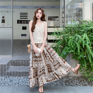 休闲日系慵懒风时尚套装裙女夏季2025优雅刺绣上衣印花半身裙套装图片