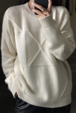 新款圆领提花宽松针织衫女秋冬外穿时尚百搭，女装羊毛衫，千御纺羊绒