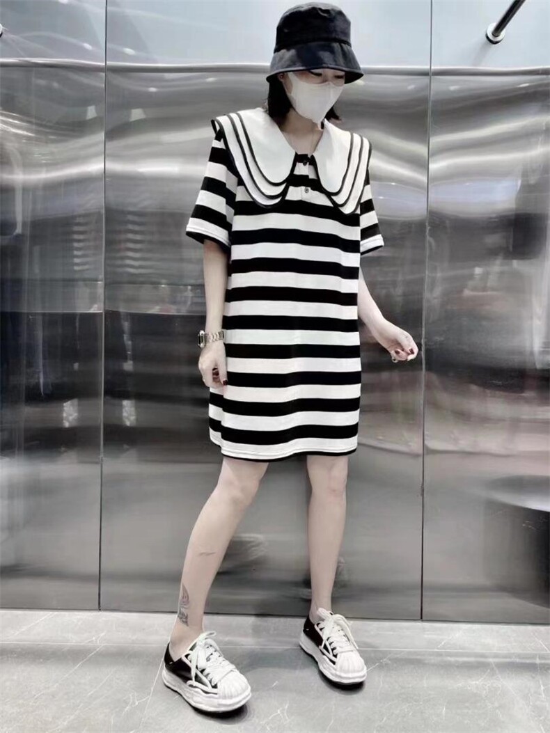条纹欧版连衣裙，单色、三个尺码，女装连衣裙，依柏璐(1F)