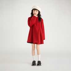 时尚女童秋冬款娃娃领羊毛大衣保暖舒适经典黑色设计，童装外套，鑫贝羊绒