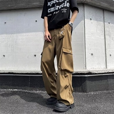 卡其色
