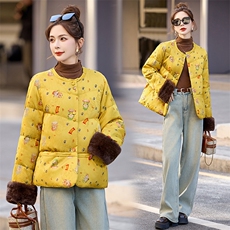 新中式国风羽绒服女2024冬季洋气独特别致超好看黄色印花保暖外套，女装羽绒服，润尚靓点