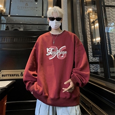 酒红色