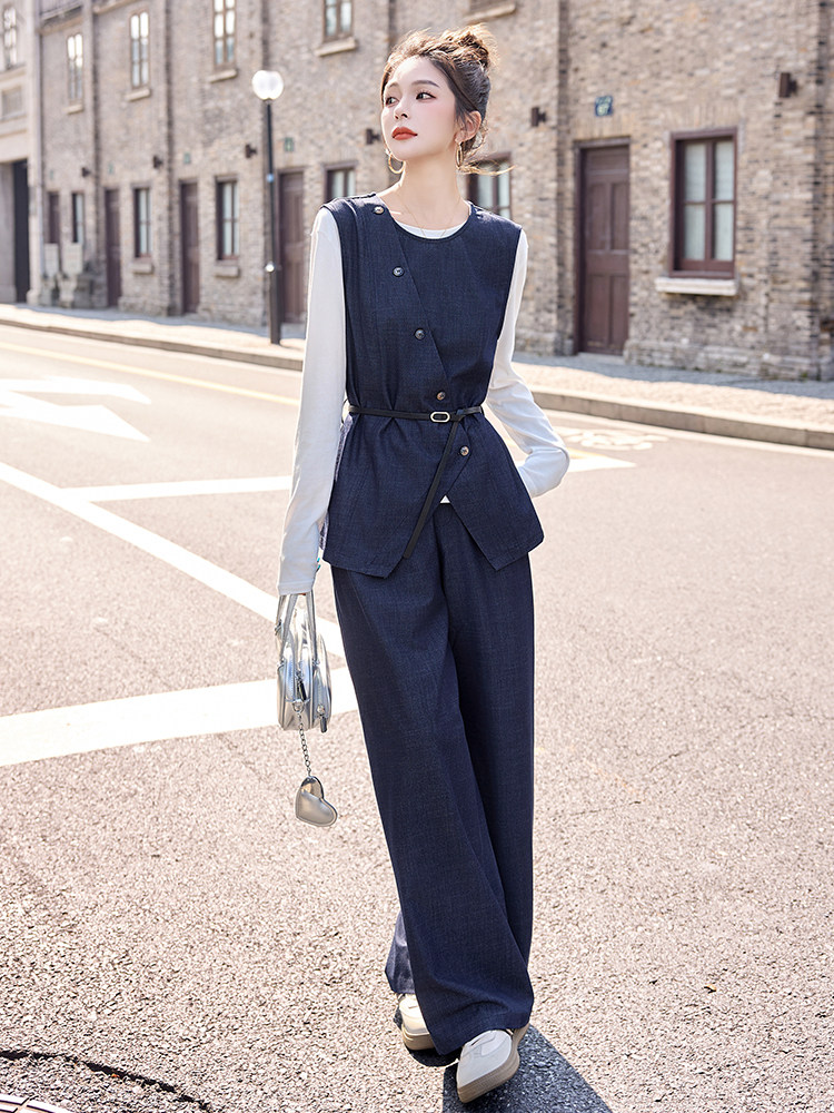 现货老钱风气质时髦马甲套装女2026春季休闲长袖t恤阔腿裤三件套,女装套装/套裙,依如秀(原杭风阁)