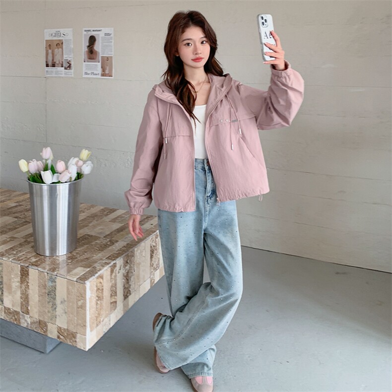 现货！春季新款粉色冲锋衣外套2C260-C055-P125-K188,女装短外套,2C260